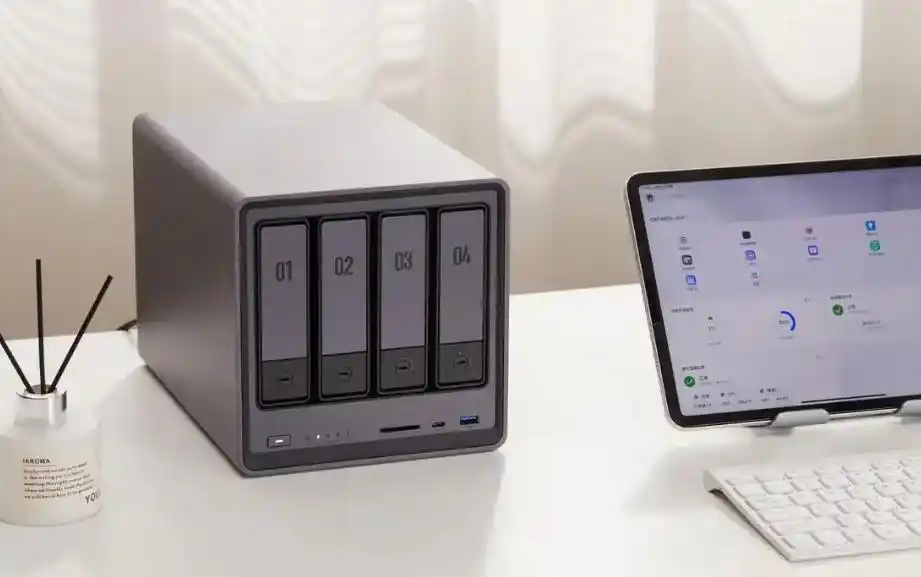 硬核NAS | 10个 NAS 9个吃灰，买完 NAS 你后悔不？-解压狐